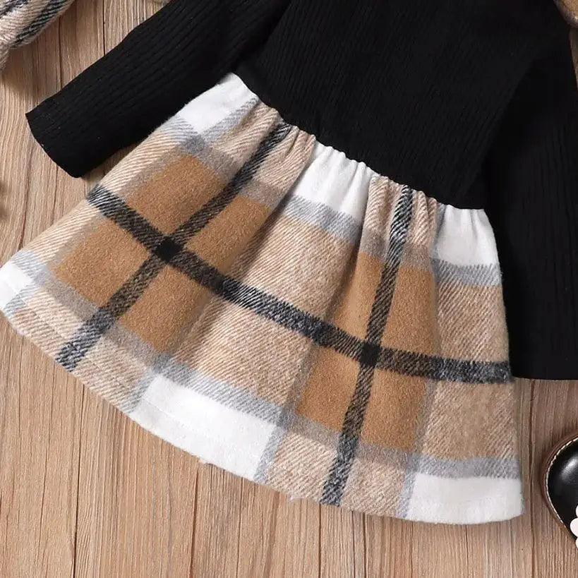 0-3-Year-Old Newborn Baby Girl Autumn And Winter Plaid Long Sleeved Matching Pit Stripe Long Sleeved Patchwork Plaid Dress Set