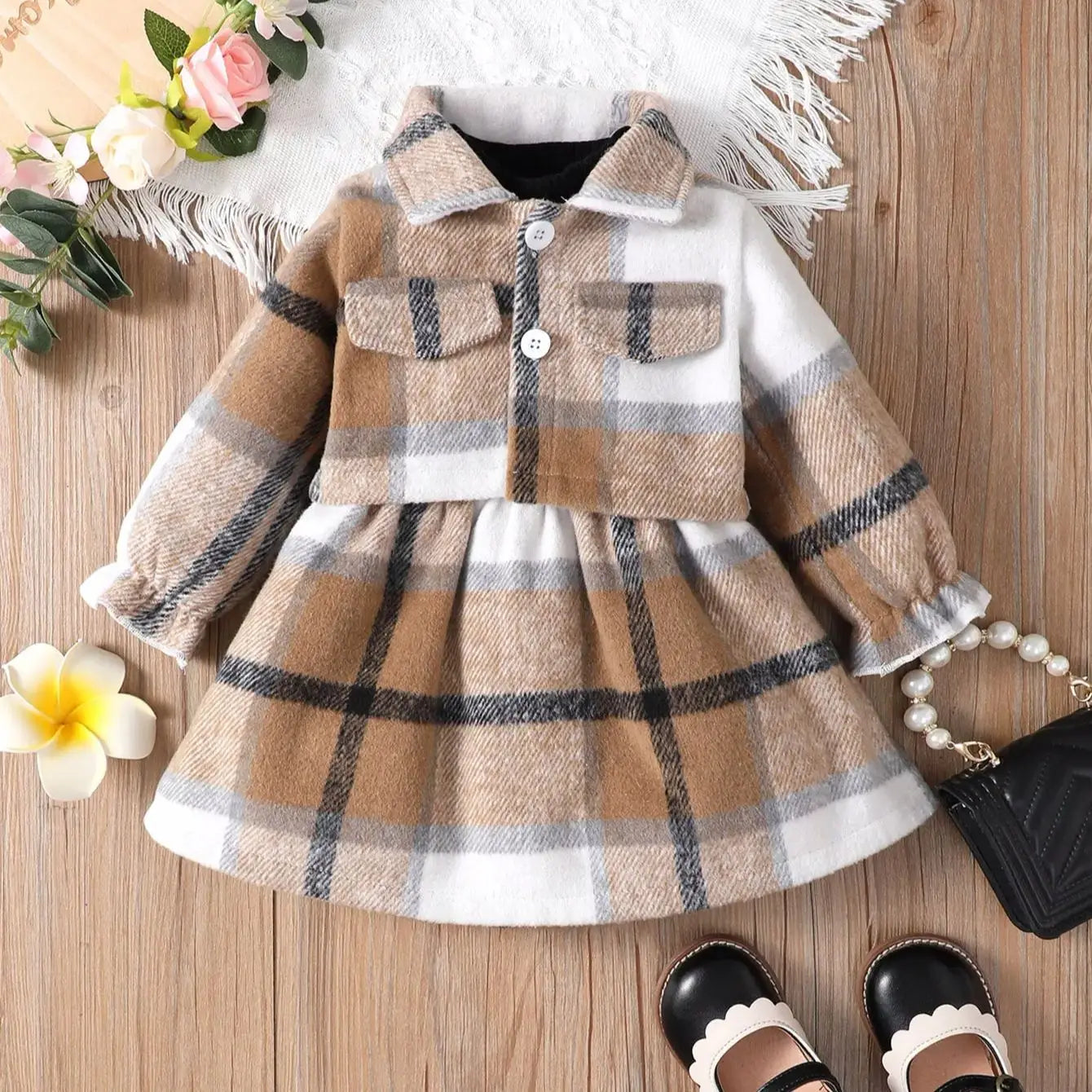 0-3-Year-Old Newborn Baby Girl Autumn And Winter Plaid Long Sleeved Matching Pit Stripe Long Sleeved Patchwork Plaid Dress Set